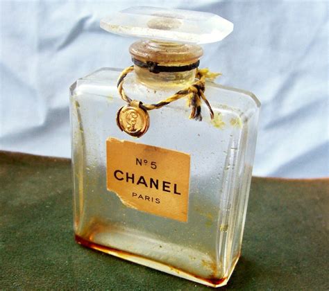 1st chanel no 5 perfume bottle|Chanel no 5 old bottles.